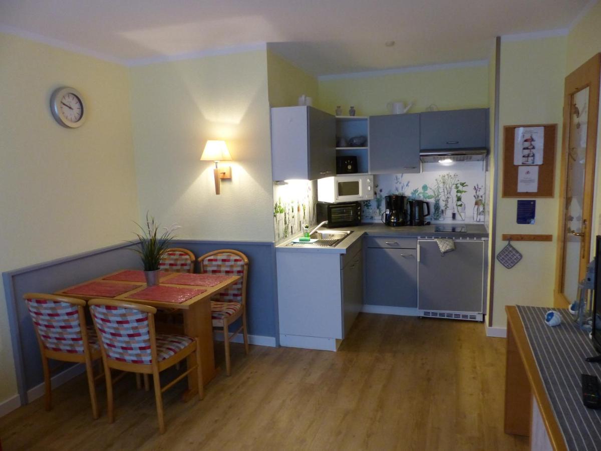 Ferienwohnung 12 - Seewald Haus Huehnergott ゼリン エクステリア 写真